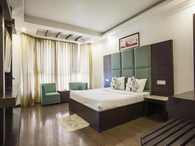 Mgm1 Hotell Dalhousie Eksteriør bilde
